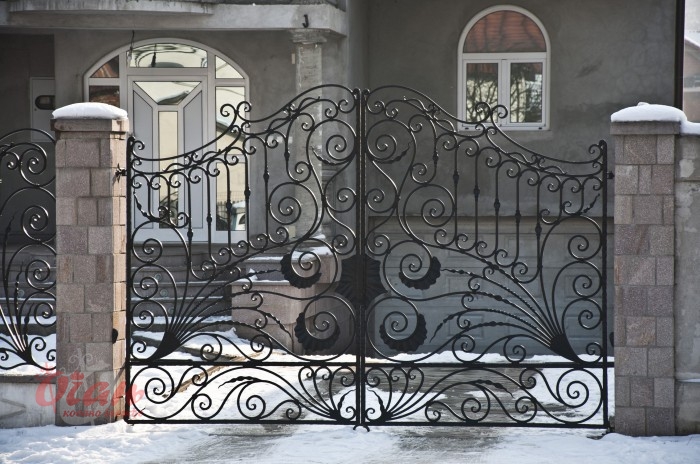 Products, Gates K1-007