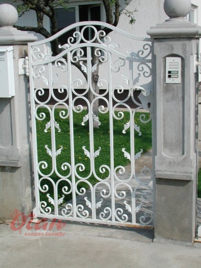 Products, Gates K2-039