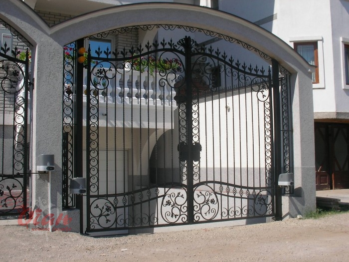 Products, Gates K2-007
