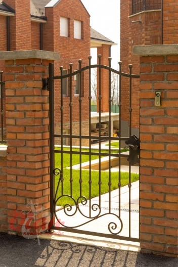 Products, Gates K7-002