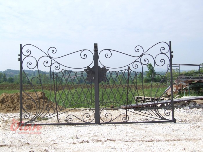 Products, Gates K2-009