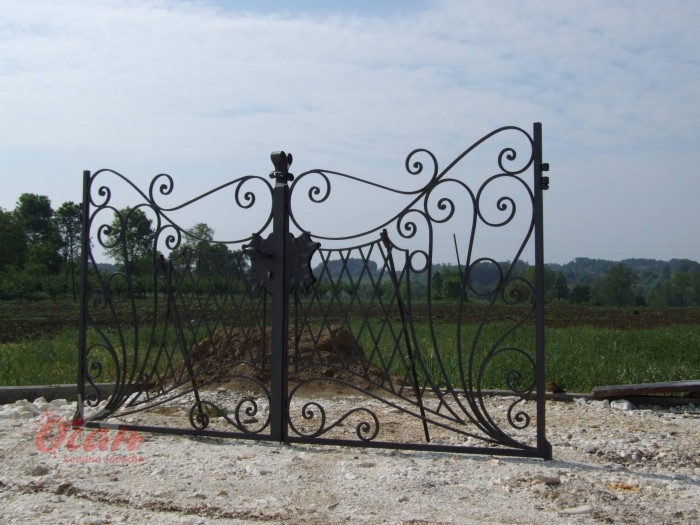Products, Gates K2-009