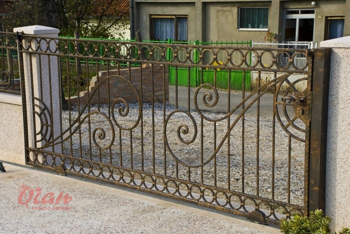 Products, Gates K4-024