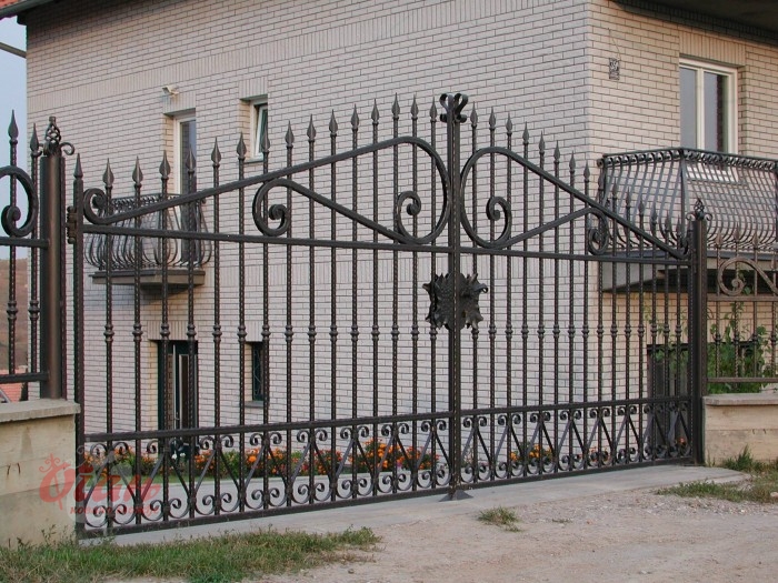 Products, Gates K6-040