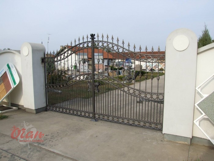 Products, Gates K6-095