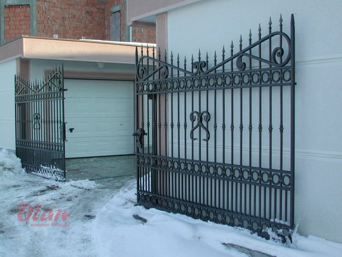 Products, Gates K6-118