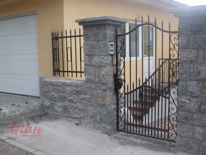 Products, Gates K7-035