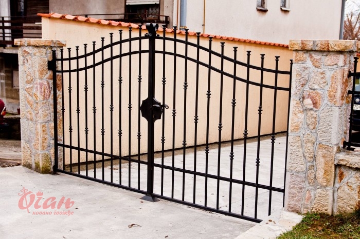 Products, Gates K7-104