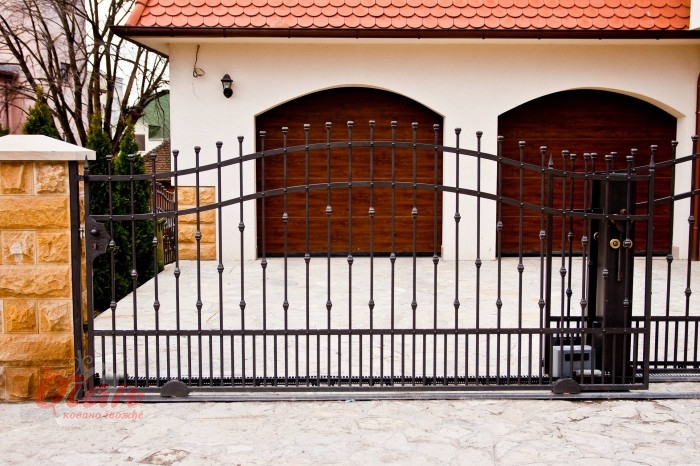 Products, Gates K7-103