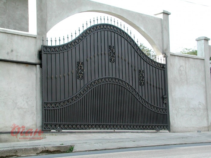 Products, Gates K8-061