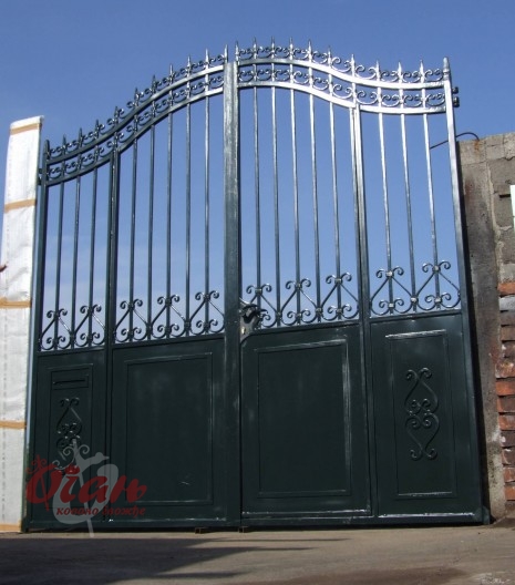 Products, Gates K8-083
