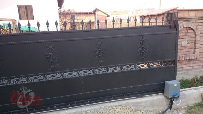 Products, Gates K8-019