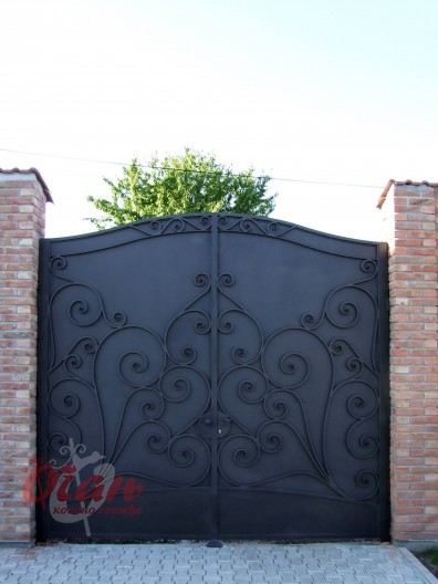 Products, Gates K8-020