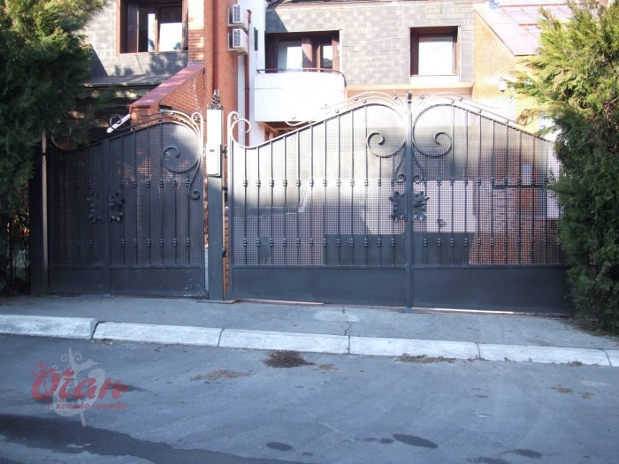 Products, Gates K8-014
