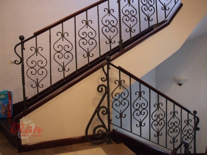 Staircases / S3-039