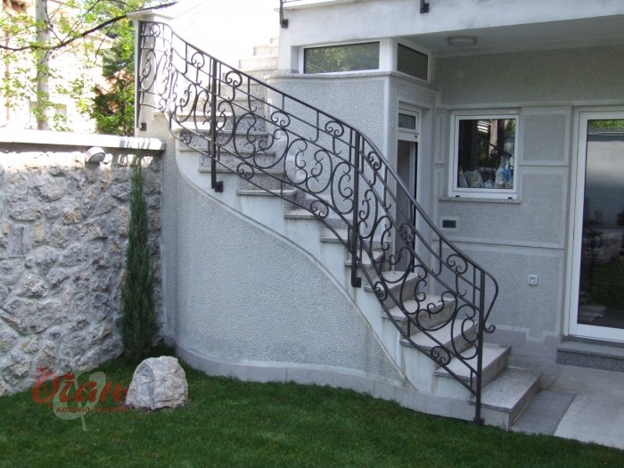 Staircases / S4-041