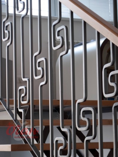 Staircases / S4-007