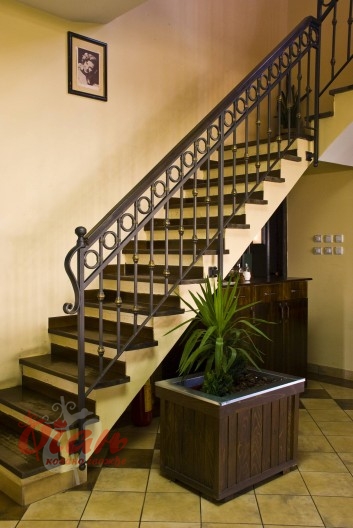 Staircases / S5-066