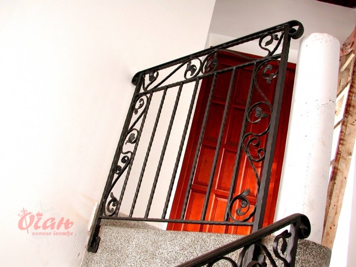 Staircases / S1-029