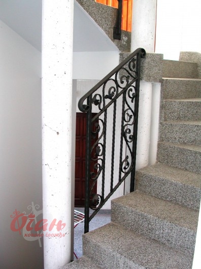 Staircases / S1-029
