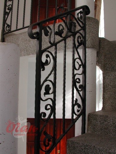 Staircases / S1-029