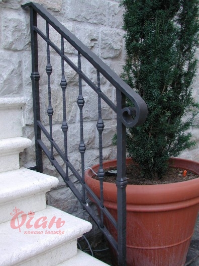 Staircases / S6-007